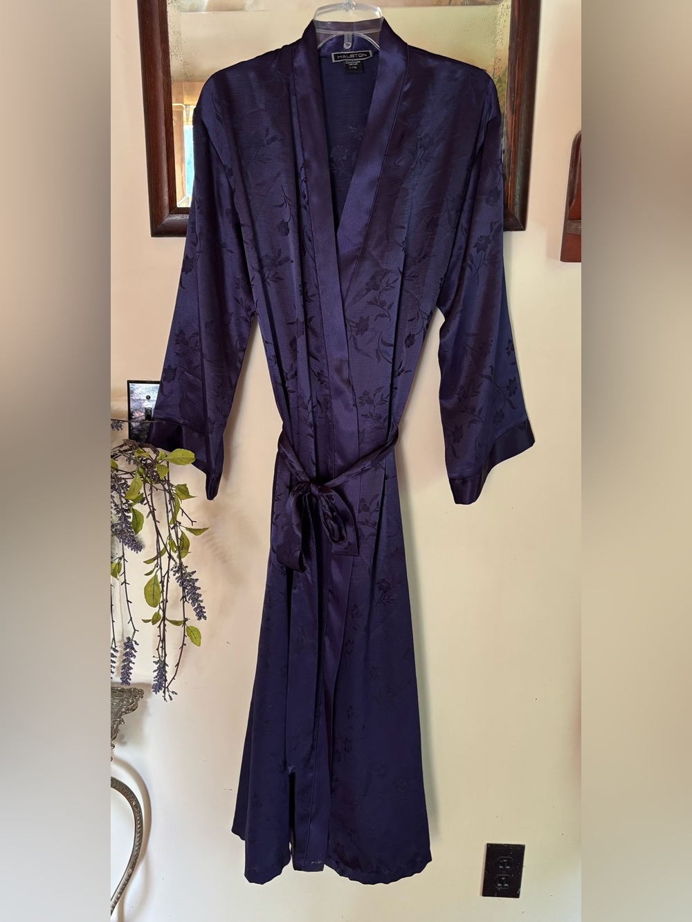 VTG Halston Navy Satin Jacquard Long Robe Sz L/XL Old Money Pockets Trad Wife
